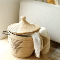 Medium storage basket with African pattern and pointed lid