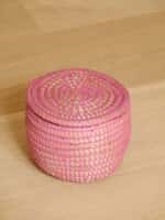 Round basket in pink - Image 2