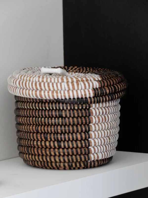 Brown-white basket - Image 3
