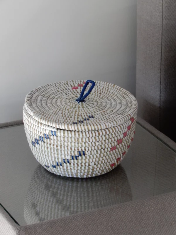 Mandje met blauw-roze toets - Afbeelding 2